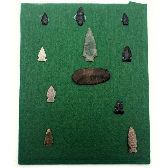 Lot of 11 Native American Arrowheads Framed Case Montana - Picture 1 of 15